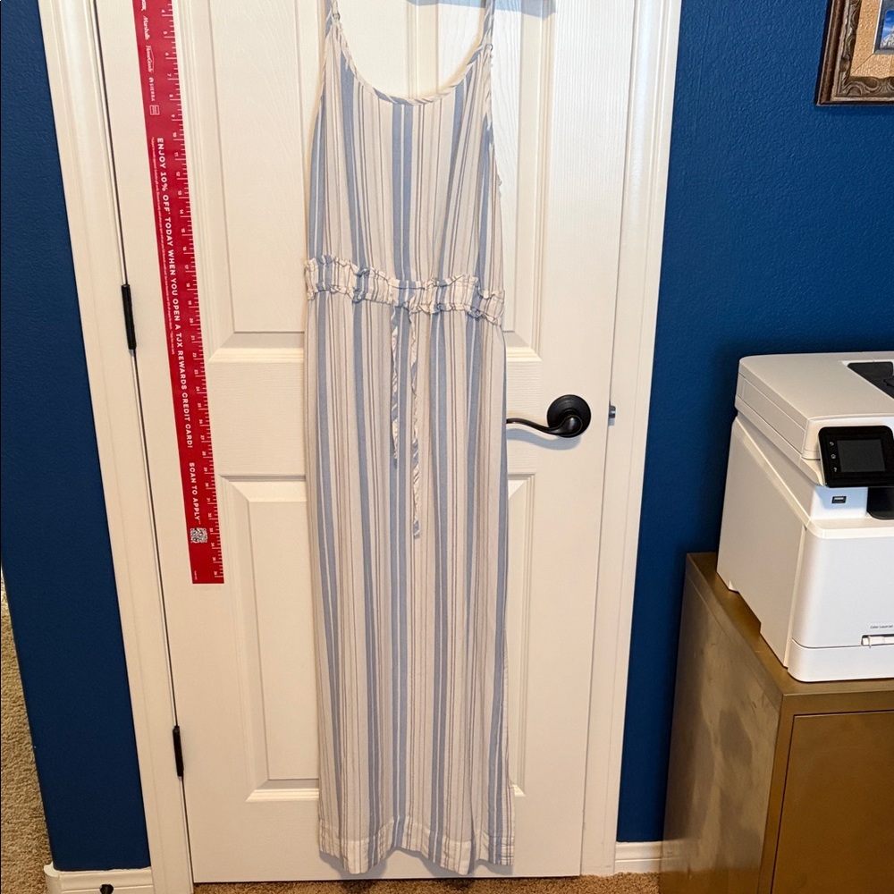 Splendid Blue and Cream Patterned Garment Dress with Pockets